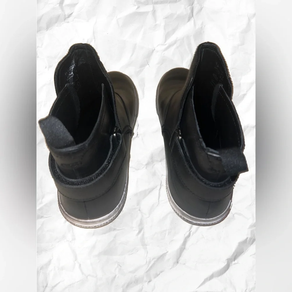 Prada Men's Black Leather Chelsea Boots - Picture 5 of 13